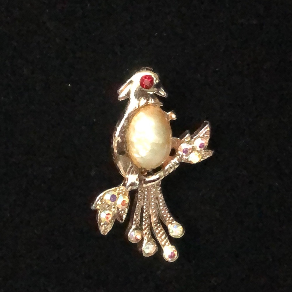 Vintage jelly belly bird brooch pin